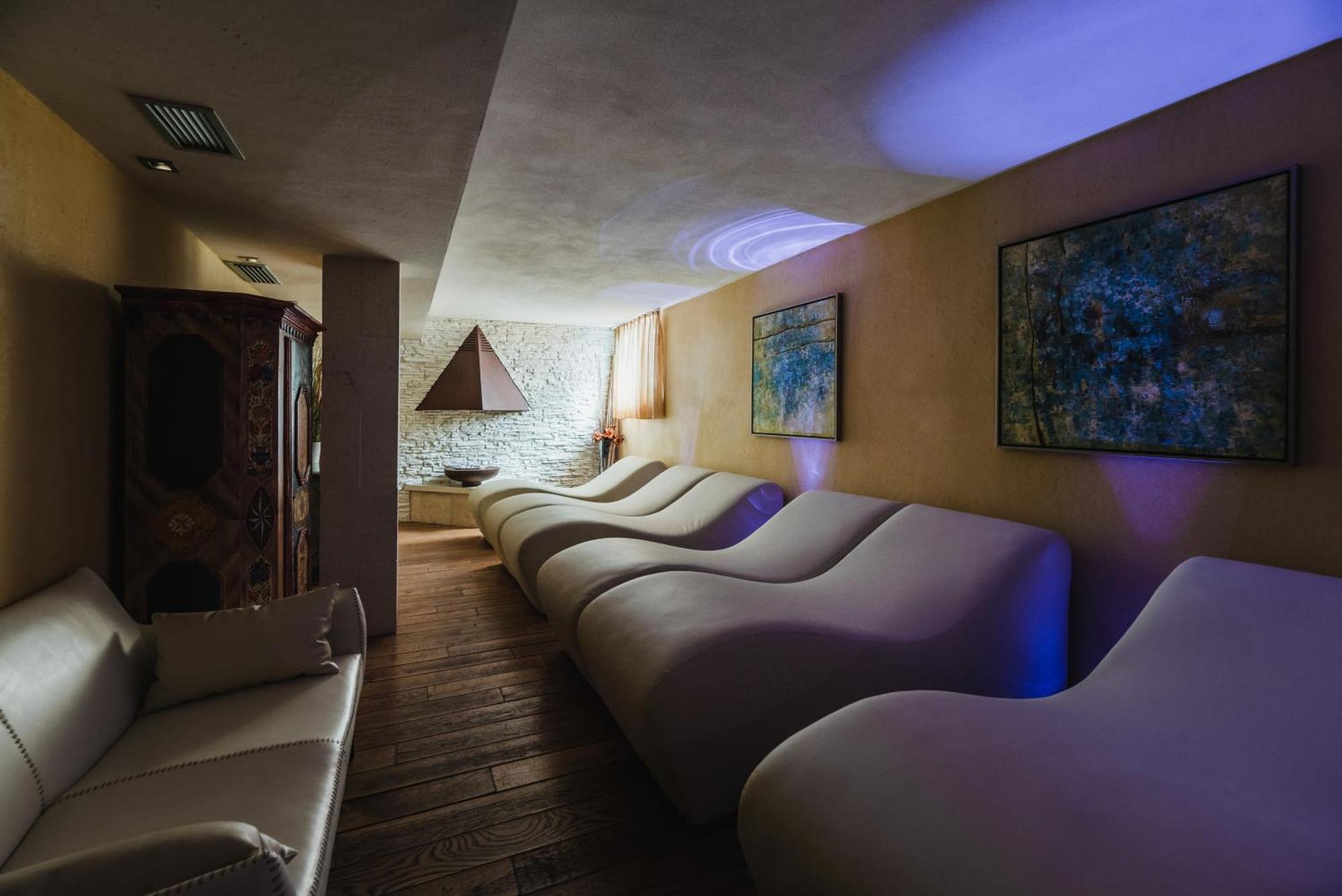 Hotel Arnika Pozza di Fassa Exteriér fotografie